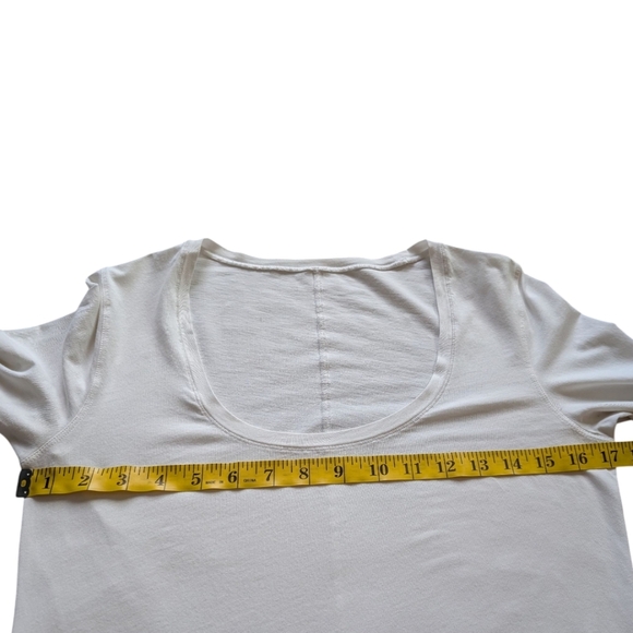 Lululemon Anahatasana Long Sleeve Tee Women's 8 White Rel: 9/2015 Running Yoga - Picture 10 of 11